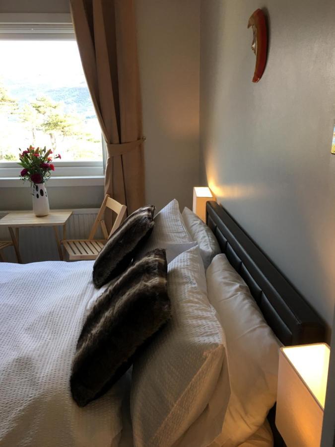Lochalsh View, Kyle, 1 Mile To Skye Apartment Kyle of Lochalsh Bagian luar foto